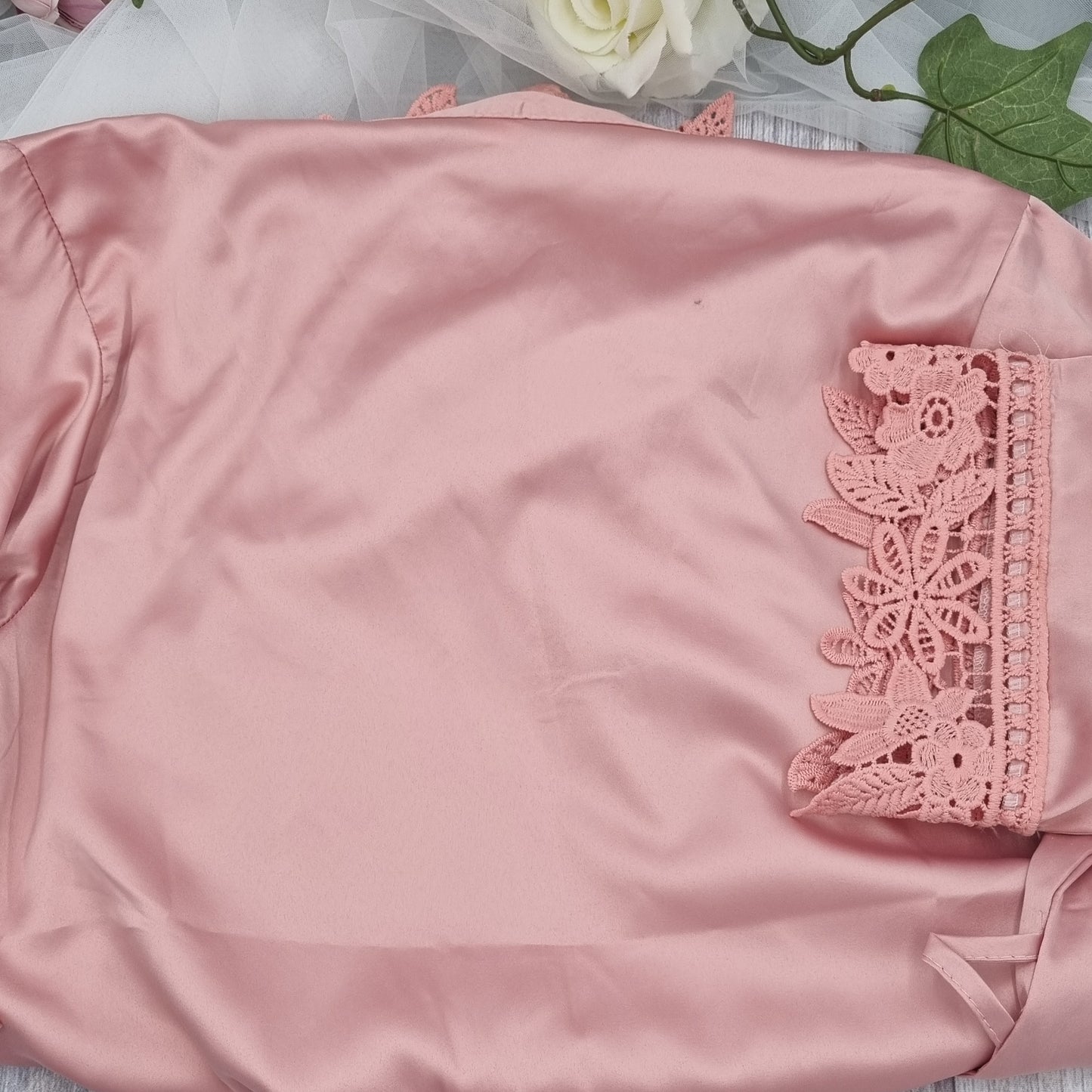 Flower girl Pink Robe Size 8